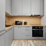 Apartamento Swojczyce By Renters *