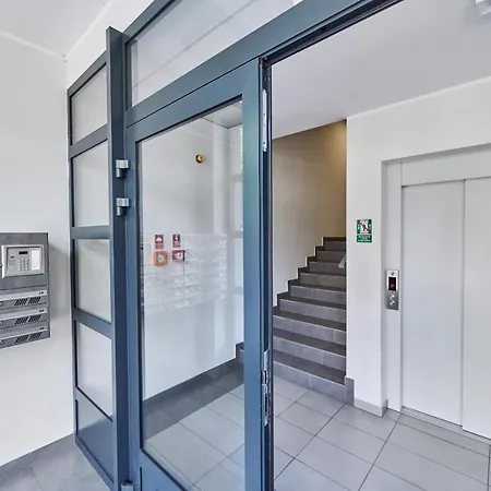 Swojczyce By Renters 公寓 *